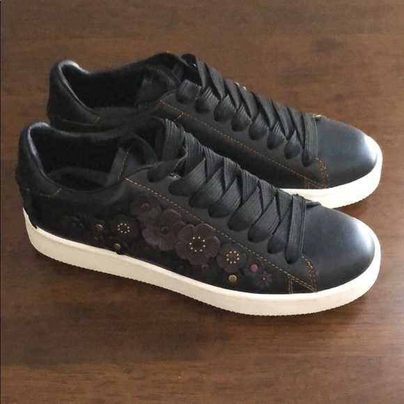 coach tea rose sneakers
